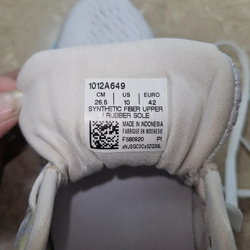 ASICS GT-2000 10 Running Shoes Womens Size 10 White Pastel‎ FlyteFoam 1012A649